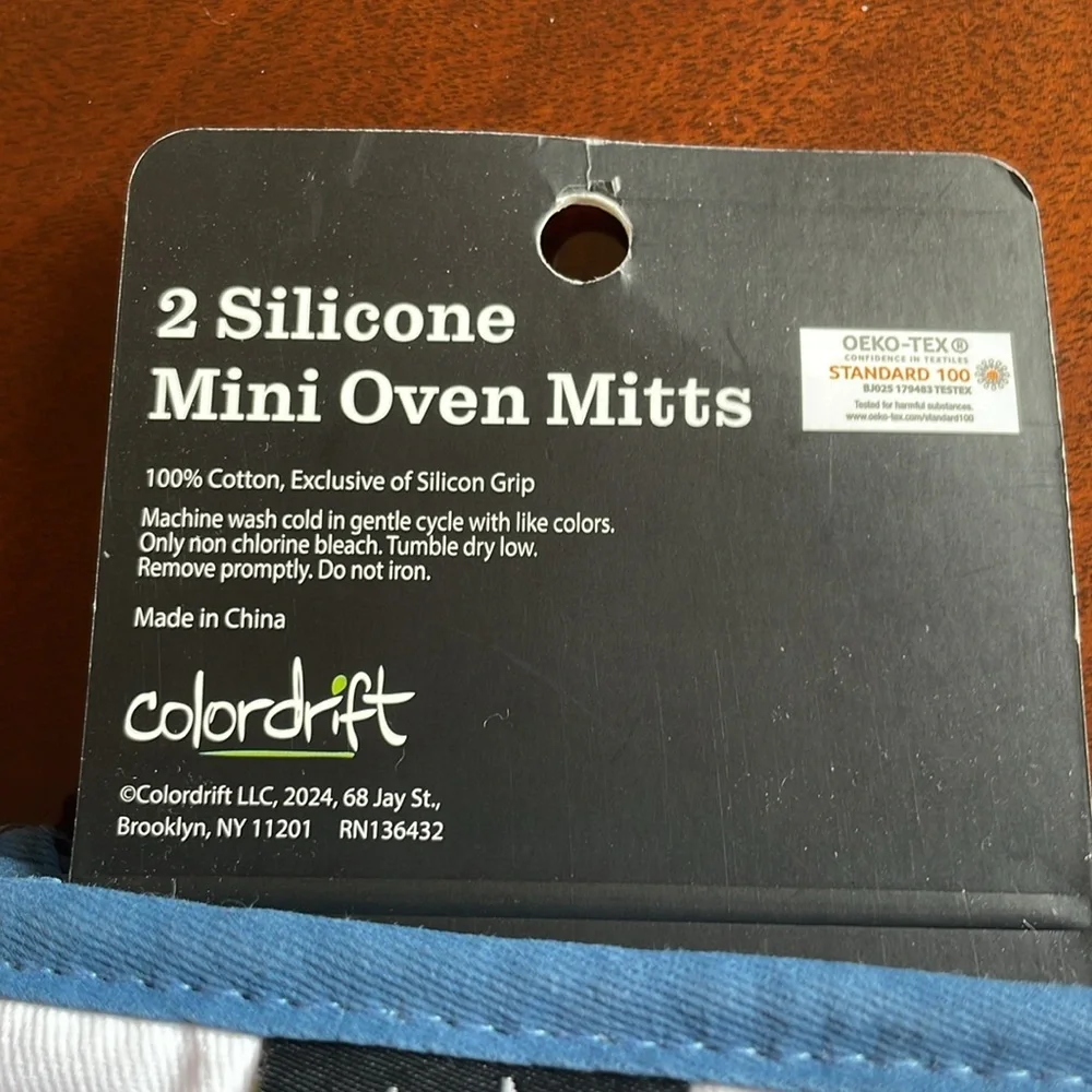 Dachshund themed set of two dachshund themed silicone mini ov… - Picture 6 of 7